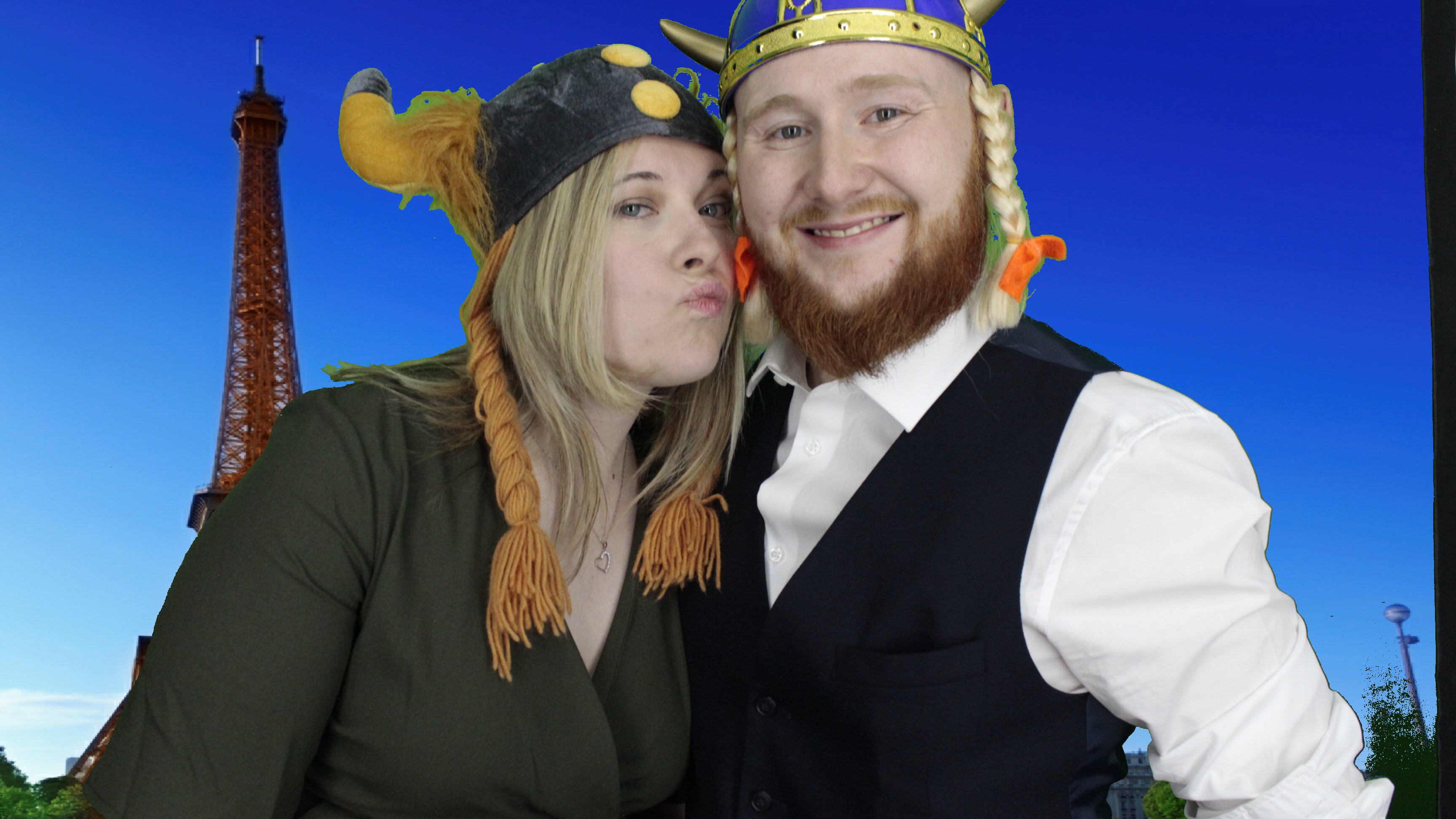 Alan & Maddie | View more photos from the event at gallery.myphotoboothexperience.co.uk/u/MyPhotoBoothExperienceLtd/Alan-Maddie